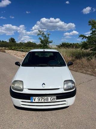 Renault Clio 1998