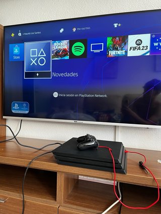 PS4 Pro 1TB Nero