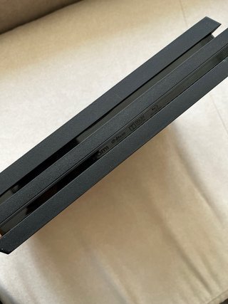 PS4 Pro 1TB Nero