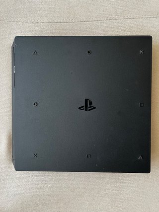 PS4 Pro 1TB Nero