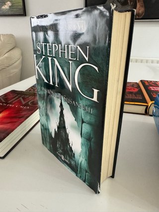 Saga “La torre Oscura” de Stephen King completa