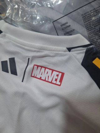 Maglia Real Madrid Adidas Marvel