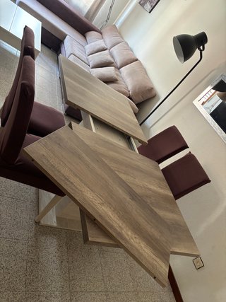 Mesa extensible salón + 4 sillas regalo