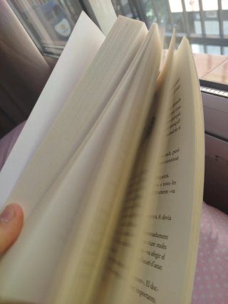 Libro en valenciano Històries de por