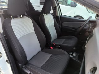 TOYOTA Yaris 1.5 100H Feel