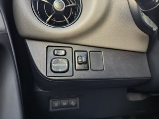 TOYOTA Yaris 1.5 100H Feel