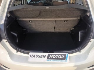 TOYOTA Yaris 1.5 100H Feel