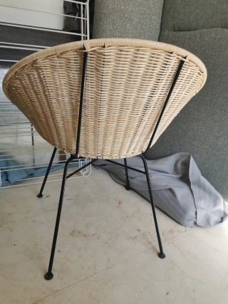Butaca de mimbre diseño moderno