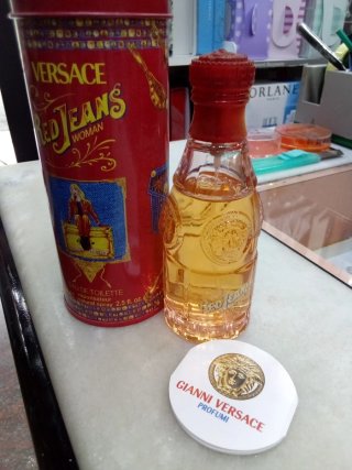 Profumo Versace Red Jeans Woman Eau de Toilette