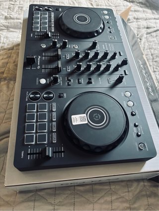 Pioneer DJ DDJ-FLX4 Mesa Mezclas Nueva