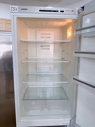 Frigorífico Combi Siemens 185cm No Frost A+