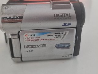 Cámara Panasonic Mini DV NV-GS44