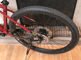 Bicicleta GT Avalanche Elite M 29