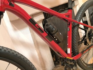 Bicicleta GT Avalanche Elite M 29