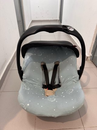 Carrito y capazo bebé negro bebe concord ion Neo