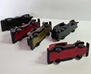 Lotto 5 modellini auto legno vintage