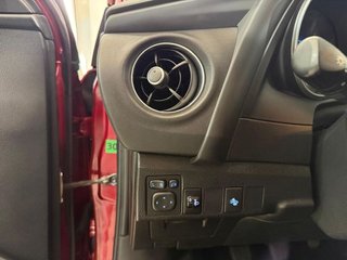 Toyota Auris 1.2 120T Active (Business Plus)