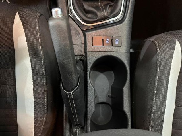 Toyota Auris 1.2 120T Active (Business Plus)