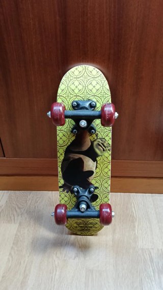 Patinete y monopatín infantil