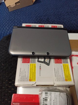 Nintendo 3DS XL  más 100 juegos