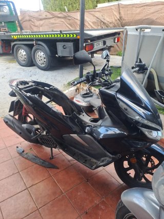 Honda PCX Negra