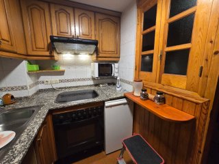 Armarios de Cocina Madera y marmol granito