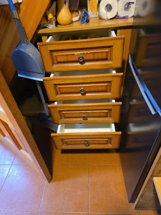 Armarios de Cocina Madera y marmol granito