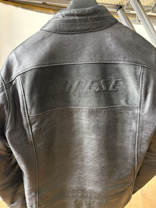 Chaqueta Moto Dainese Negra Cuero