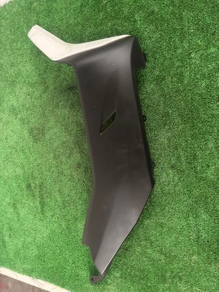 QUILLA LATERAL VOGE SR1 125 SCOOTER