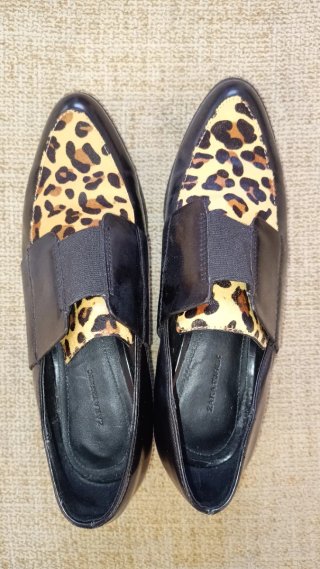 Zapatos Zara leopardo tacón bajo
