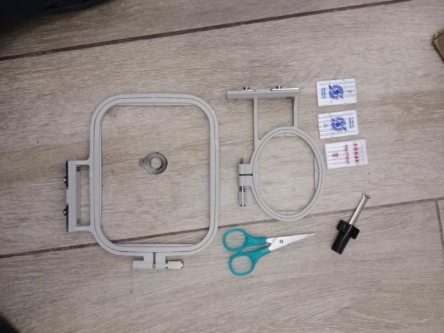 Máquina de Bordar Brother Innovis M340ED 642132186