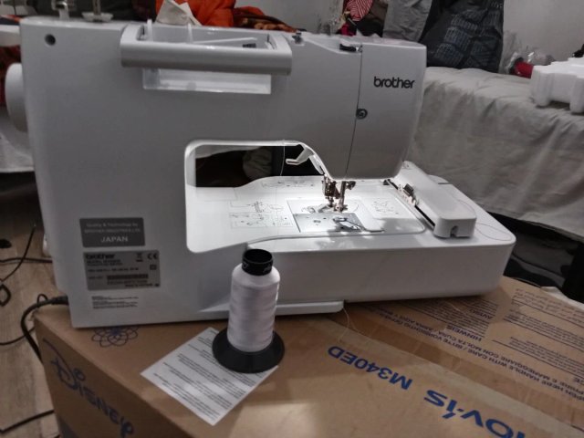 Máquina de Bordar Brother Innovis M340ED 642132186