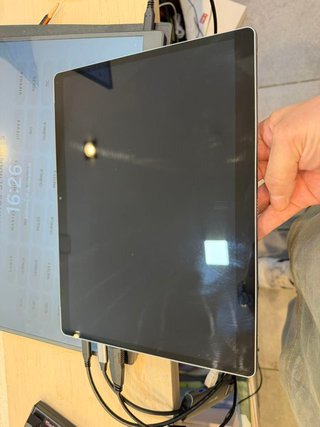 KUU 14 inch 2-in-1 Laptop, fallo