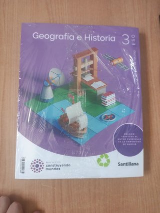 Libro de Geografía e Historia 3° ESO Santillana