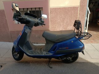 Peugeot Scooter Azul