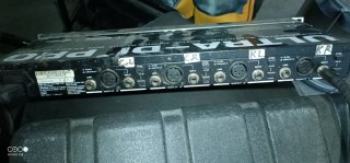 Behringer Powerplay Pro-XL HA4700 Amplificador