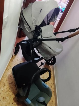 Silla de paseo y silla de coche para bebé