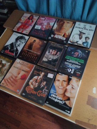 LIQUIDACIÓN DE PELÍCULAS,,SIN USAR,, SON A 1€ PELI