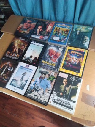 LIQUIDACIÓN DE PELÍCULAS,,SIN USAR,, SON A 1€ PELI