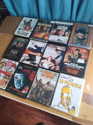 LIQUIDACIÓN DE PELÍCULAS,,SIN USAR,, SON A 1€ PELI