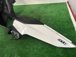 CARENADO LATERAL VOGE SR1 125 SCOOTER