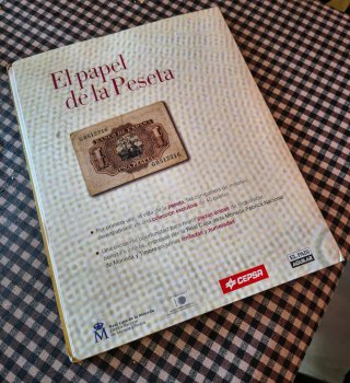 Papel de la peseta 40 billetes Facsimil FNMT.