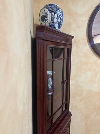 Mueble vitrina esquinero años 70