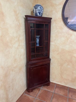 Mueble vitrina esquinero años 70