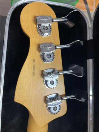 Bajo Fender American Standard Precision Bass