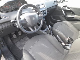 Peugeot 208 2014