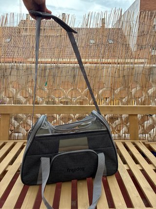 Transportín para mascotas gris y negro