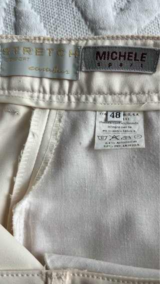 Pantalones Beige Cortos