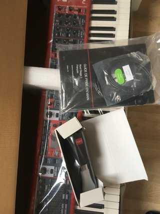 Teclado NORD STAGE 3 76 Portable