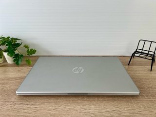 Seminuevo HP15 finales 2025 OCASIÓN